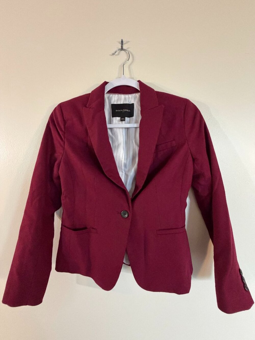 Banana Republic Burgundy One-Button Tailored Blazer [00P]